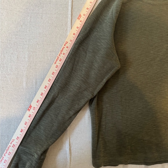 Banana Republic Olive Green Crew Neck Knit Sweater - Picture 6 of 8